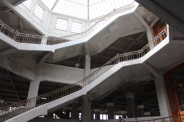 Mercado Puerto en Valparíso, The Network by Moraga