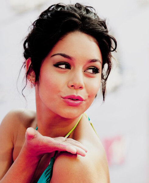 A blown kiss to you too!