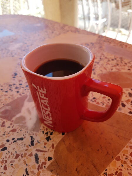 El primer café